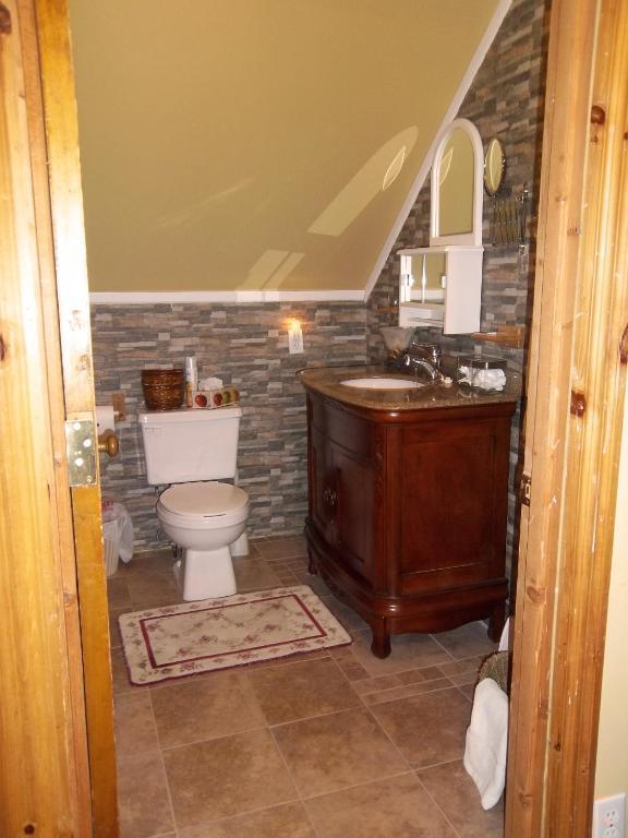 Gite La Halte Du Verger Bed And Breakfast Riviere-du-Loup Room photo